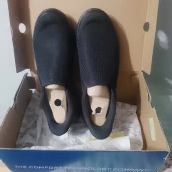 Kullanılmış Ve Hasarlı Skechers Ayakkabılarının Tekrar Tekrar Gönderilmesi