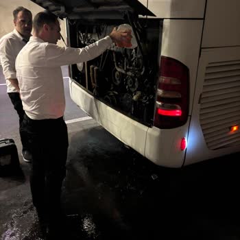 Otobüste Hararet Ve Dumanla 7 Saatlik Güvenlik Riskine Karşı İade Talebi