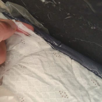 Hasarlı Ve Kirli Yatak İçin Hızlı Ücret İadesi Talebi
