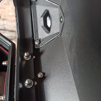 Delikli Motosiklet Çantası Ve Müşteri Temsilcisinin Haksız İthamları
