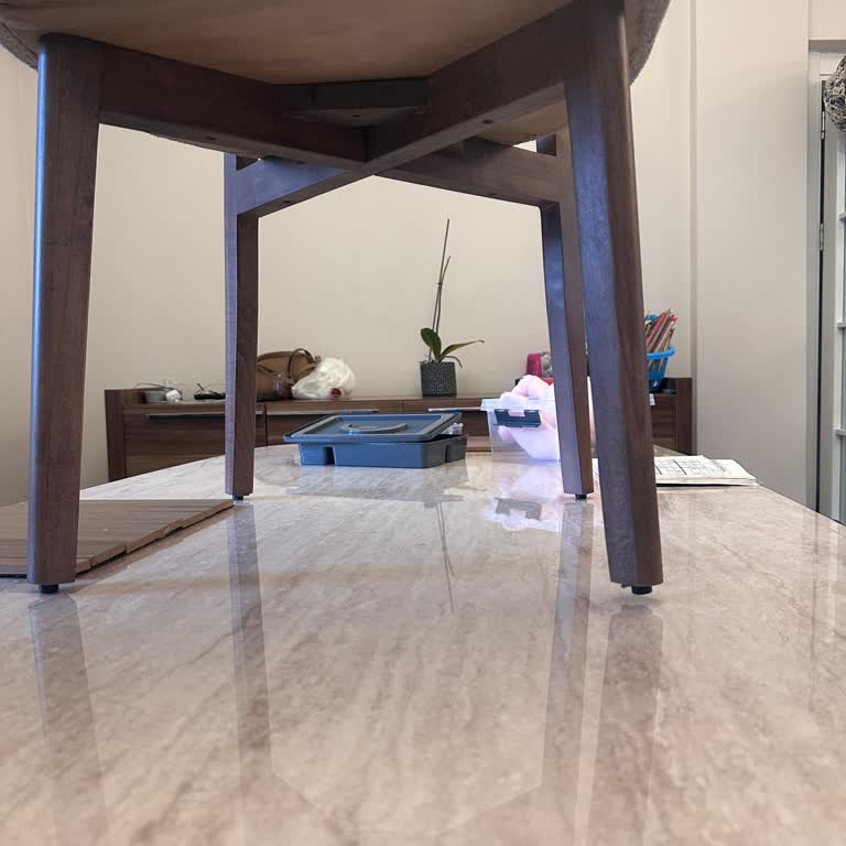 Engince Mobilya Beylikdüzü Şubesinde Ayıplı Sandalyeler Ve 50 Günlük Teslimat Gecikmesi