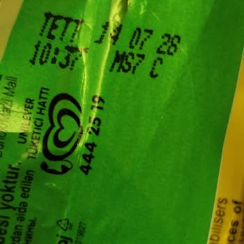 Unilever Dondurmasında Siyah Yabancı Madde Görülmesi Ve Gıda Güvenliği Endişesi