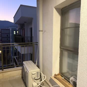 İç Ve Dış Ünitenin Yanlış Konumlandırılması Ve Ek Ücret Talebi