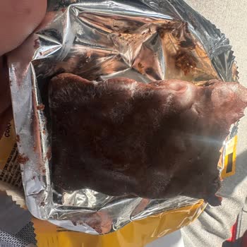 Torku Enjoy Muzlu Kekte Gaz Kokusu Ve Küflenme Belirtileri