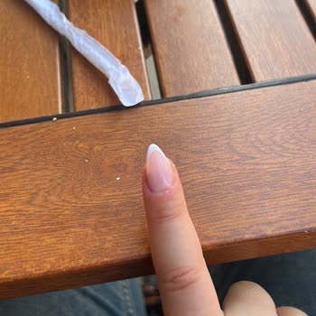 Bal Nail Beauty'de Kalitesiz Manikür Ve İade Talebi
