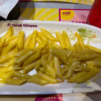 Şube Sorumlusunun İlgisiz Tutumu Ve Soğuk Makarna, Pişmemiş Patates