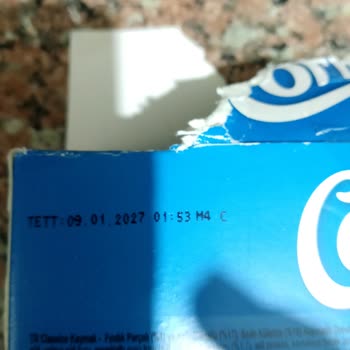 Algida Cornetto Dondurması Bayat, Donmuyor Ve Çocuklarda Hastalık Belirtileri