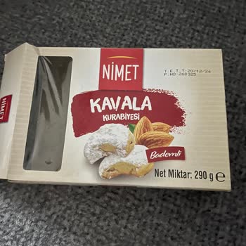 Bademli Etiketi Yanıltıyor: Kurabiyede Badem Yok