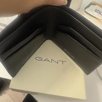 Gant, Cartera Negra de Cuero con Logo Usada, Exijo Cambio