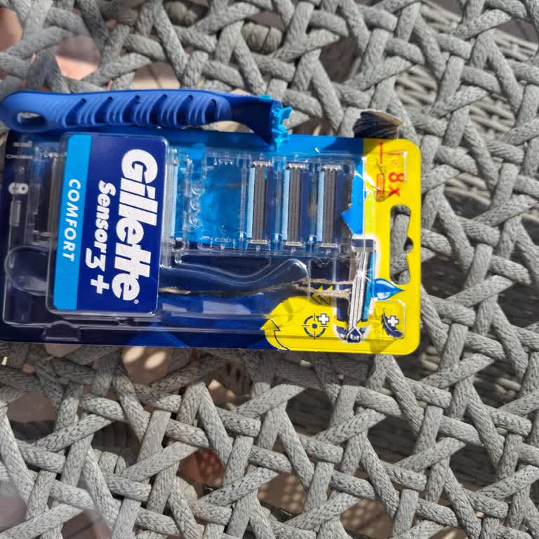 Gillette Sensör3+ Presenta Error de Producción y Rechazan Devolución