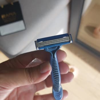 Gillette llegó con las cuchillas mal instaladas, solicito reemplazo