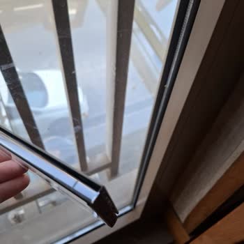 Samsung S23 Ultra’da Batarya Şişmesi Güvenlik Riski Ve Garanti Dışı Çözüm Talebi