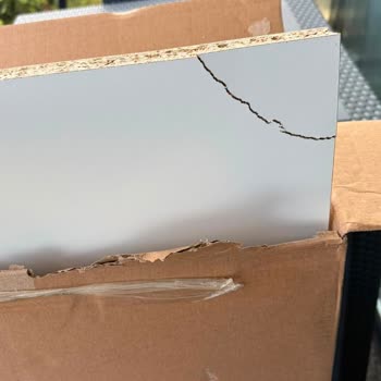 Teslimat Bilgisi Güncellenmedi, Kırık Büfe İadesi Bekleniyor