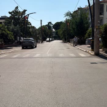 Kontrolsüz Kavşakta Yaşanan Trafik Kazası İçin Haksız %100 Kusur İtirazı Ve Trafik İşareti Talebi