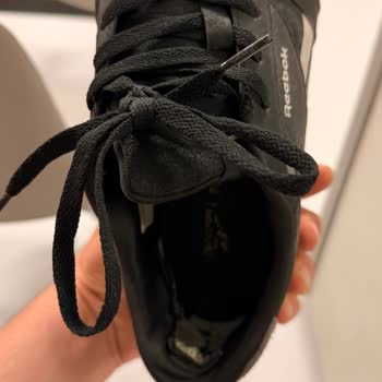 Reebok Ayakkabısının Kısa Sürede Aşınması Ve Mağaza Red Kararı