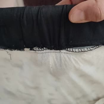 Kujju Beşiğinin Dikiş Yırtılmaları Nedeniyle Güvenlik Endişesi Ve Garanti Talebi