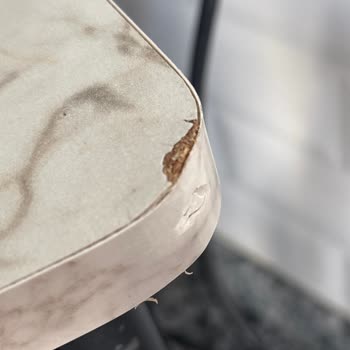 Kırık Kahve Köşesi Gönderildi, N11 Ve Barın Design'dan Cevap Gelmedi