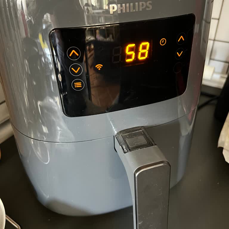 Airfryer Kendi Kendine Çalışıyor Ve Uygulamaya Bağlanamıyor