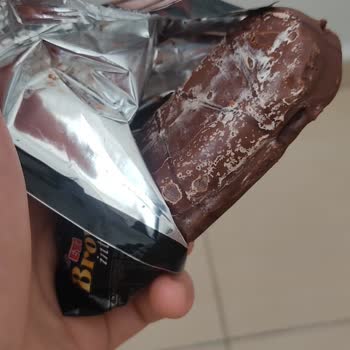 Eti Browni Çikolatasının Küflenmiş Olması Ve Güven Sorunu