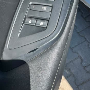 Peugeot 408 Cam Kontrol Modülü Soyulması Garanti Kapsamına Alınmadı