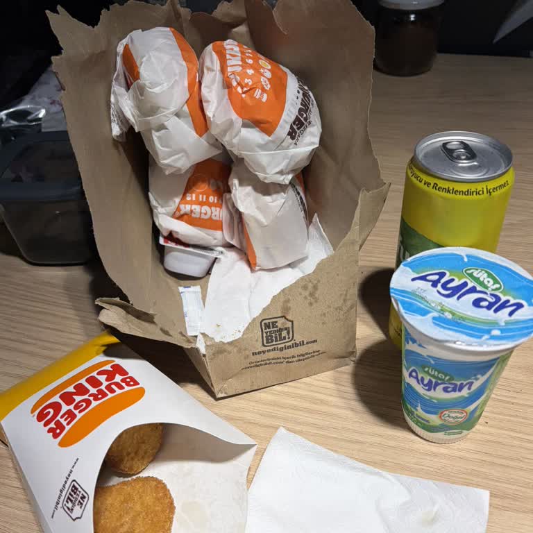 Patates Eksik Ve Geri Ödeme Sorunu: Burger King Siparişinde Cevap Bekleniyor