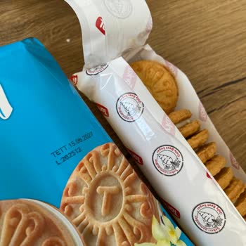 Torku Kremalı Bisküvi Kokusundan Çocuk Sağlığı Tehlikede