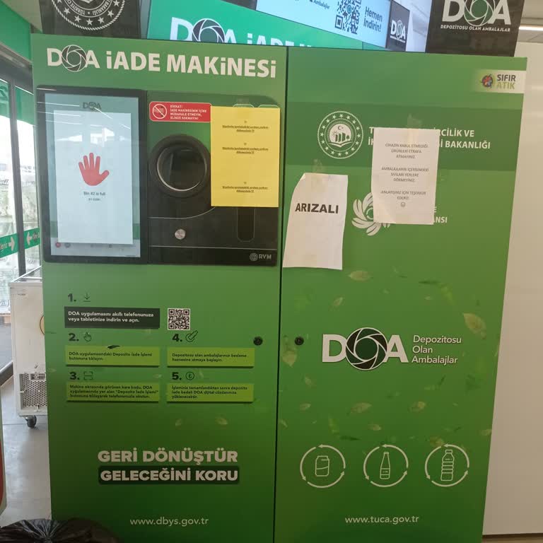 Depozito İade Makinesi Sürekli Dolu, Tek Araç Ve Personelle Bölgeyi Kapsamak Yetersiz