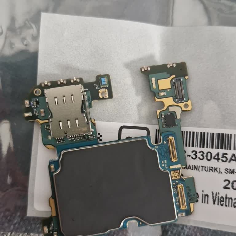 Samsung Yazılım Güncellemesi Sonrası Anakart Yanması Ve Ücret İadesi Talebi