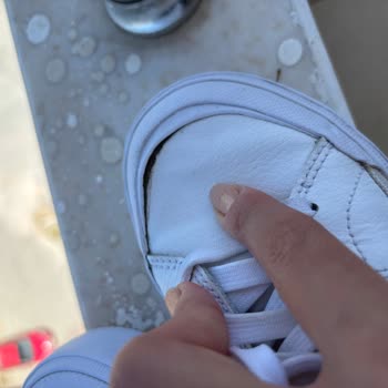 Nike Court Legacy Ayakkabısında Kısa Sürede Açılan Ön Kısım Ve Olumsuz Müşteri Hizmeti Yanıtı