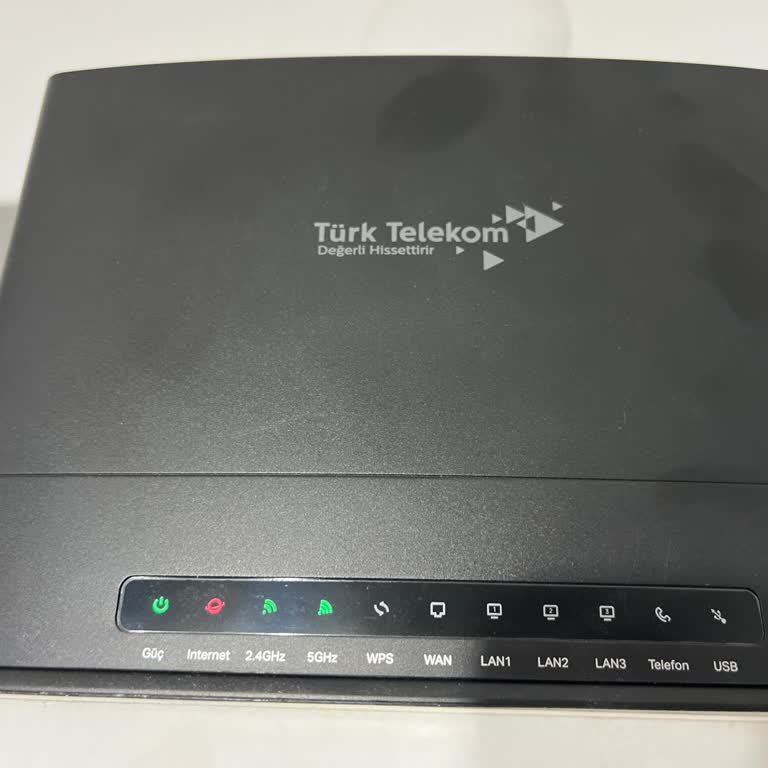 Üç Gün Boyunca Kesilen Fiber İnternet Ve Bilgilendirme Yokluğu