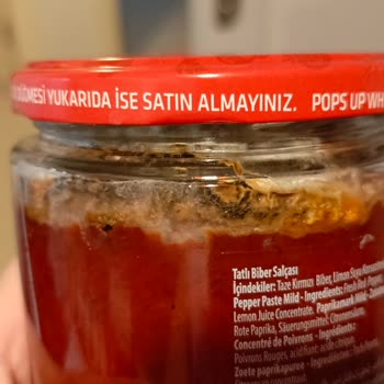 Bursa Maksem Furpa Şubesinde Açılmamış Burcu Salçada Küf
