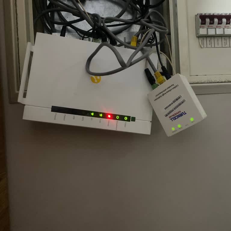 İnternet Kesintisi Günlerce Sürdü, Bayi Gelişiyle Oyalandım Ve Mağdur Oldum