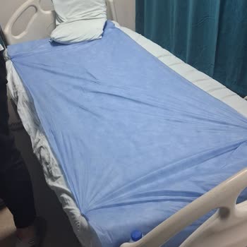İnayet Topçuoğlu Hastanesi Mevcut Yatakların Çarşafları Kirliydi, Bazı Yataklar Kırıktı