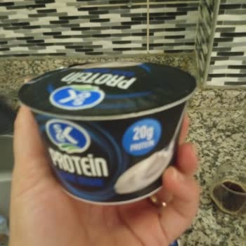 Şok Markette Satın Alınan Sek Protein Quark Ürünlerinin Şişmesi Ve Bozulması