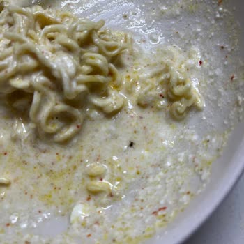İndomie Noodle İçinden Böcek Çıktı Güvenim Sarsıldı