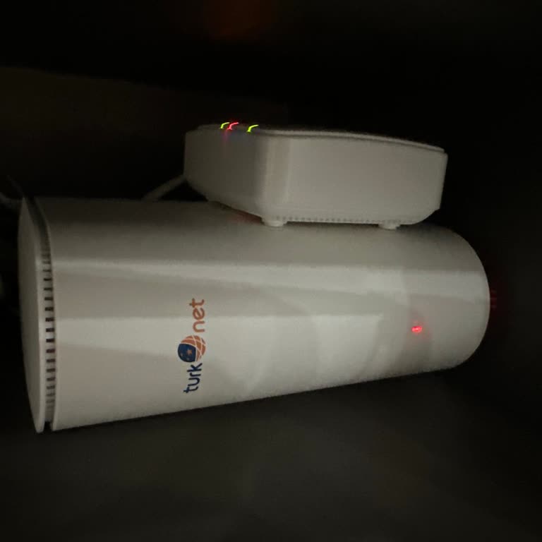Sürekli İnternet Kesintileri Ve Müşteri Hizmetlerinden Yanıt Alamama