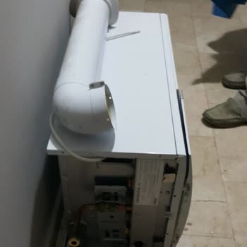 5 Gün Sıcak Su Kesintisi Ve Zorla Yeni Kombi Satışı Üzerine Şikayet