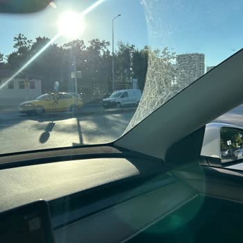 Kocasinan Belediyesi Fuzuli Caddesi Kavşağında Trafik Kaosu Ve Güvenlik Sorunu Çözülmüyor