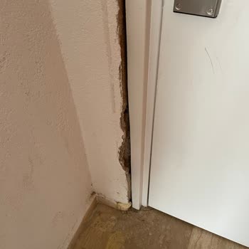 Hijyen, Yemek Ve Hizmet Sorunları Nedeniyle Erken Çıkış Ve İade Talebi