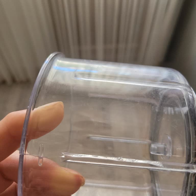 Alt Hazne Sürekli Kırılıyor, Yedek Parça Yok