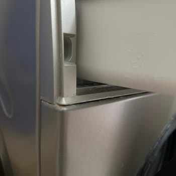 Bosch Bulaşık Ve Çamaşır Makinelerinde Paslanma Ve Su Lekeleri, Değişim Talebi