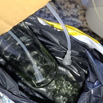 Kırık Cam Yağlık Ve Paketsiz Gönderim Nedeniyle Uzayan Çözüm Süreci