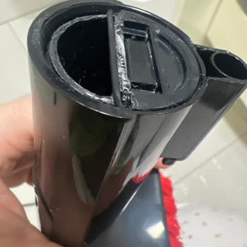 Bissell Spotclean Pro’da Kırılan Başlık Ve Hortum İçin Yedek Parça Talebi