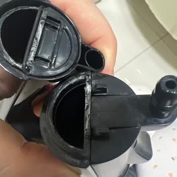 Bissell Spotclean Pro’da Kırılan Başlık Ve Hortum İçin Yedek Parça Talebi