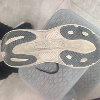 Su Çeken Reebok Ayakkabısı İçin Değişim Talebi