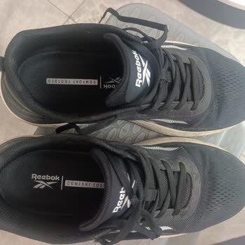 Su Çeken Reebok Ayakkabısı İçin Değişim Talebi