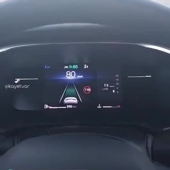 Renault 2025 Megane Gaz Verince Direksiyonda Titreme Sorunu
