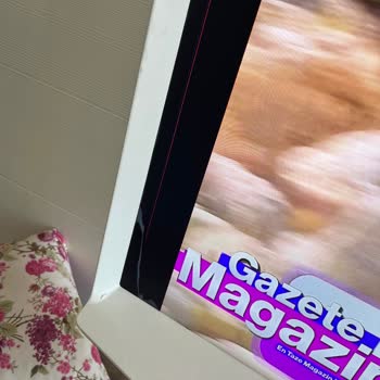 Servis Sonrası Televizyon Ekranı Kırıldı Ve Yeni Ürün Talebi