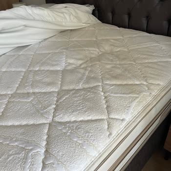 İstikbal Yatak Çökmesi Ve Sınırlı Servis Saatleri Nedeniyle Mağduriyet