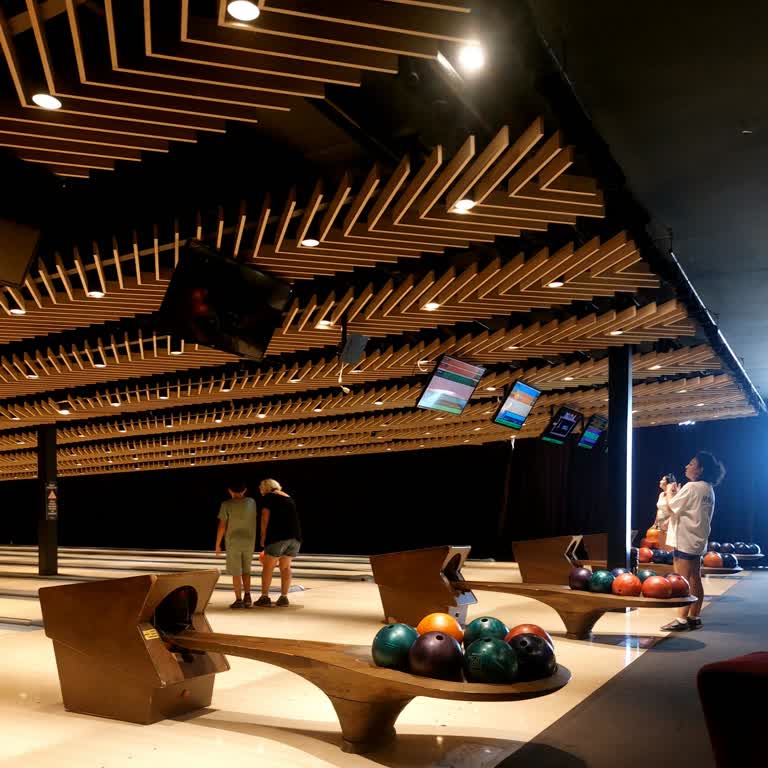Bowling Salonunda Sahte Kulvar Arızası İddiasıyla Müşteriler Bekletildi